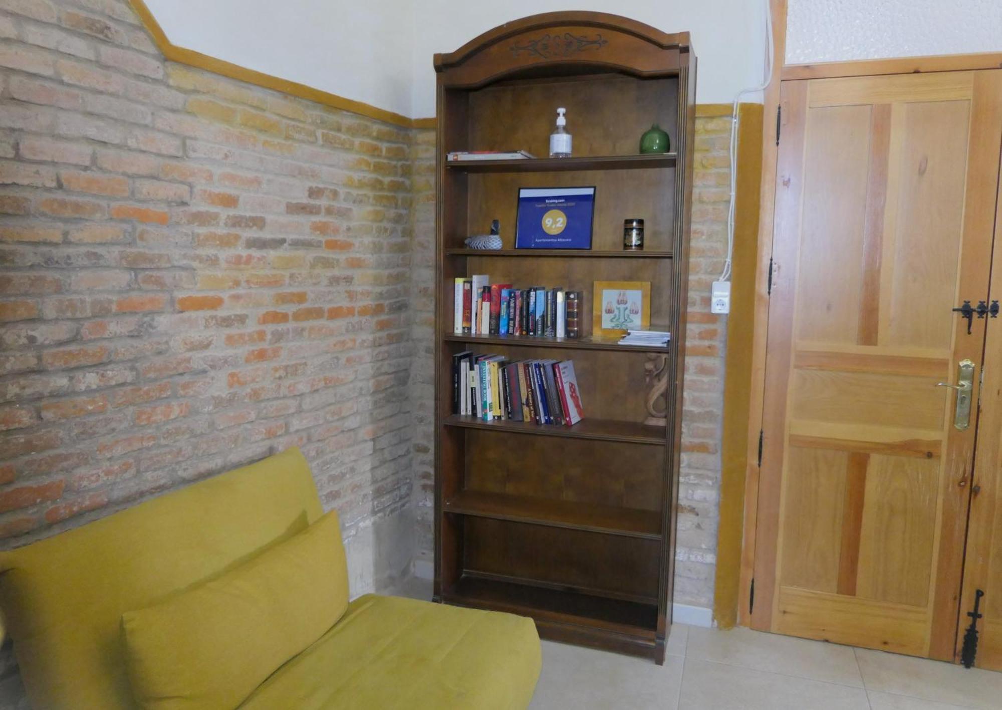 Apartamentos Altozano Trujillo Bagian luar foto